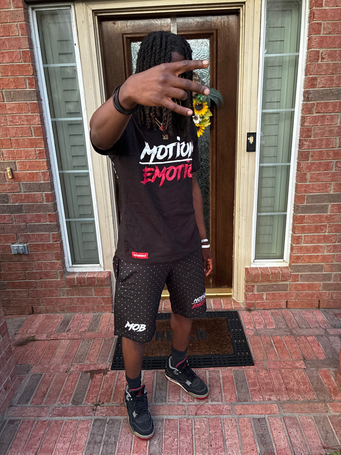 MOTION OVER EMOTION BLACK SHORTS