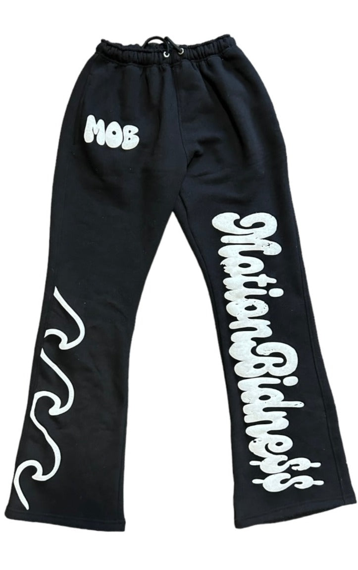 MOB BLACK FLARED SWEATPANTS